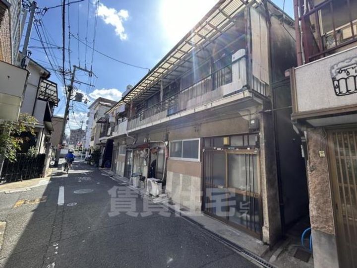 大阪府門真市新橋町の賃貸アパートの外観