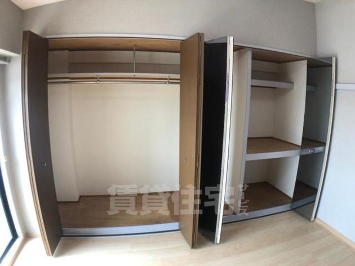 大阪府豊中市曽根東町1丁目の賃貸マンションの内装