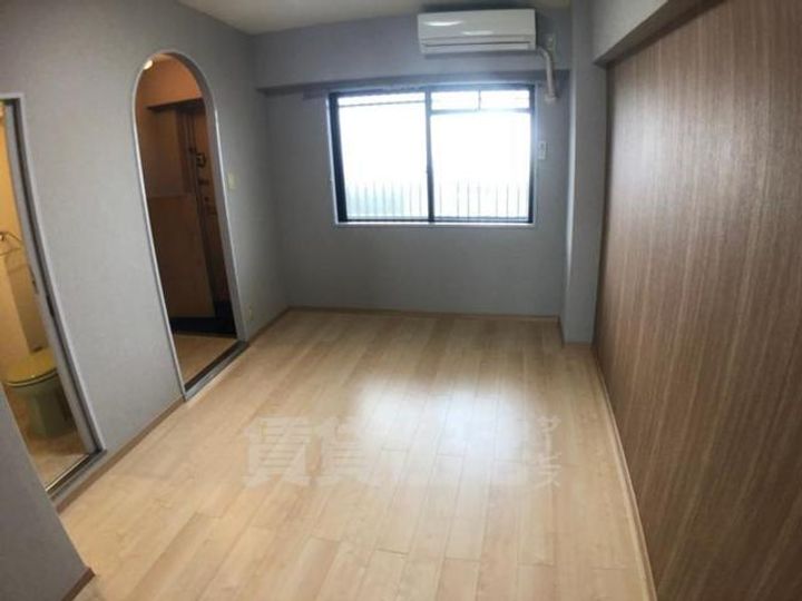 アヴィタシヨン曽根の内装