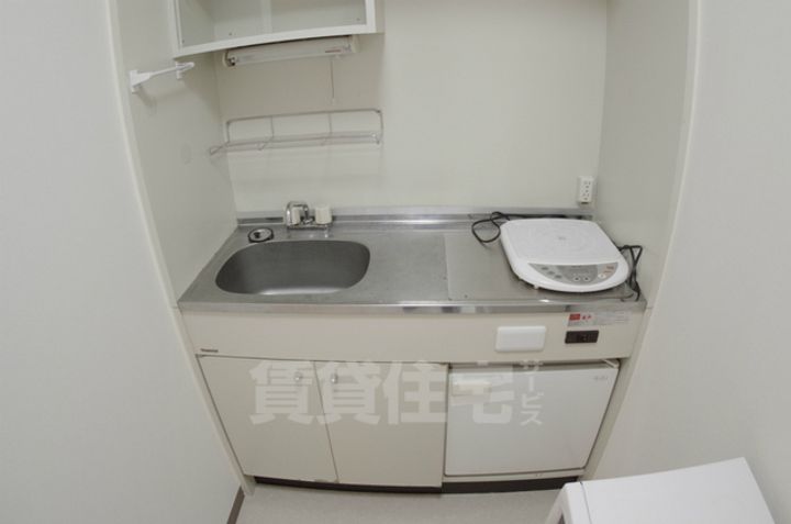 奈良県奈良市三条町の賃貸マンションのキッチン