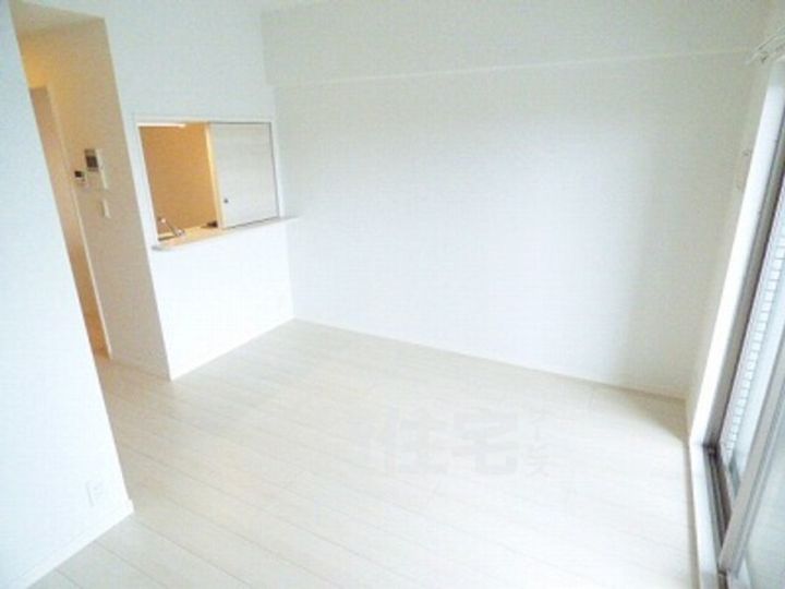 エンクレスト天神SIDEの居間