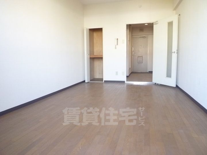 レナジア城南宮(旧ソブラーリア)の居間