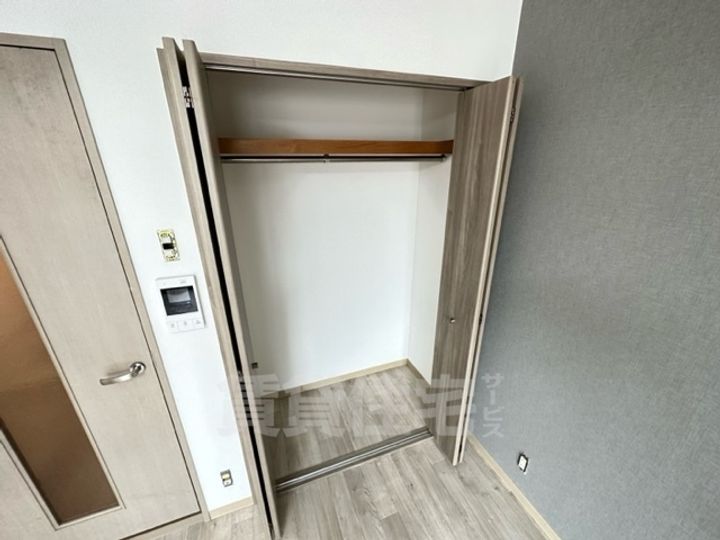 大阪府大阪市住吉区苅田7丁目の賃貸マンションの内装