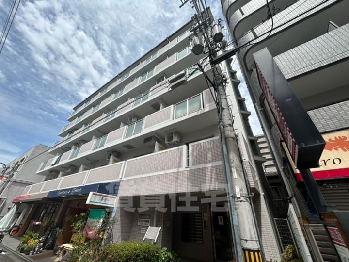 大阪府大阪市住吉区苅田7丁目の賃貸マンションの外観