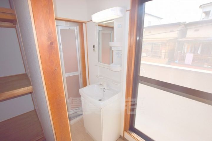 新栄河原コーポ2Fの内装