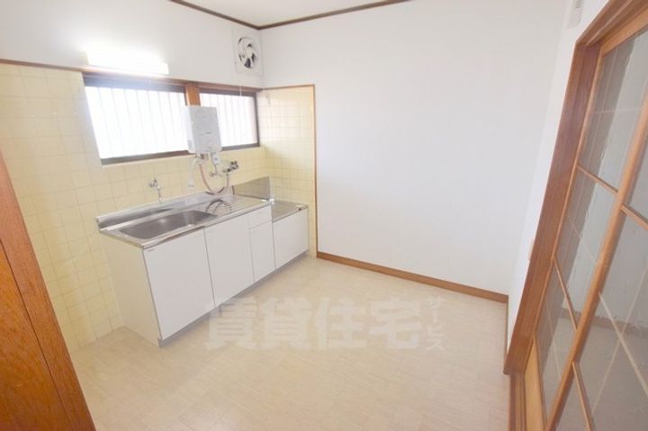 新栄河原コーポ2Fの居間