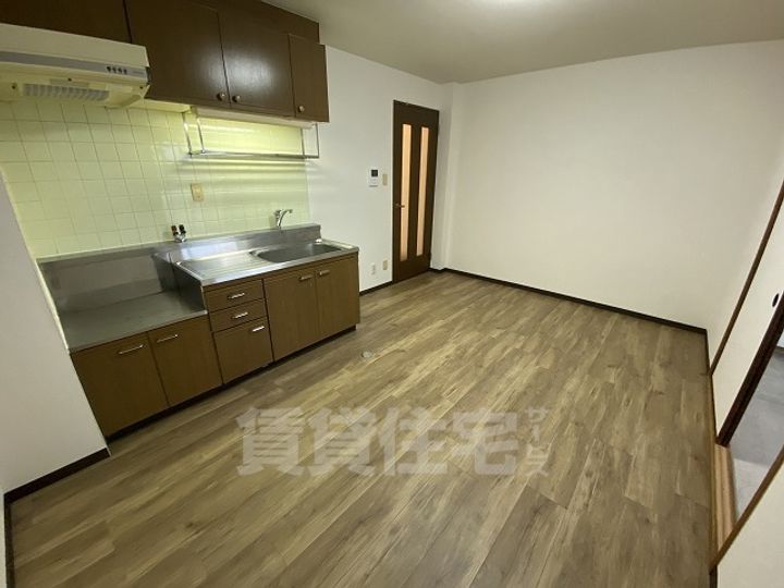 ウィッチ難波の居間