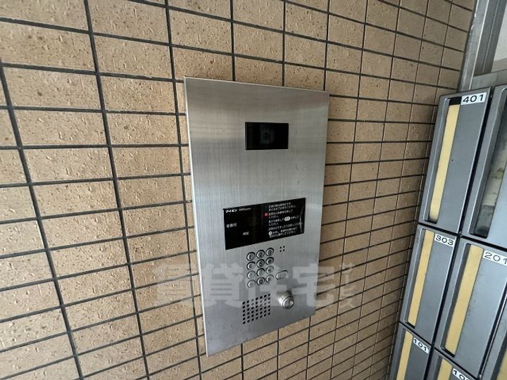 ハイコート甲子園の玄関