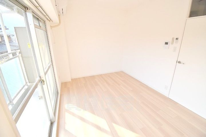 ゆめのこーぽの居間