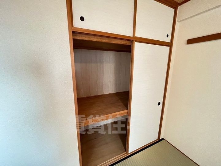 白鷹苦楽園マンションの内装