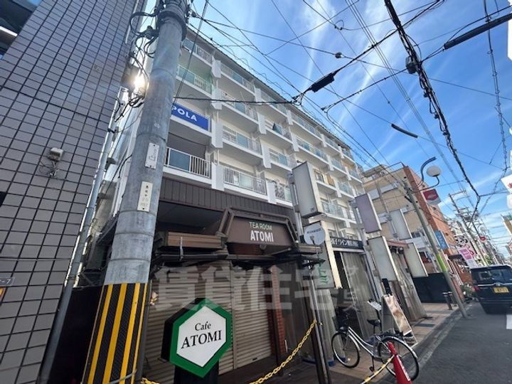 ソフィアアビコの外観