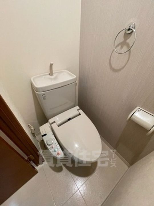 大阪府堺市堺区浅香山町3丁の賃貸マンションの内装