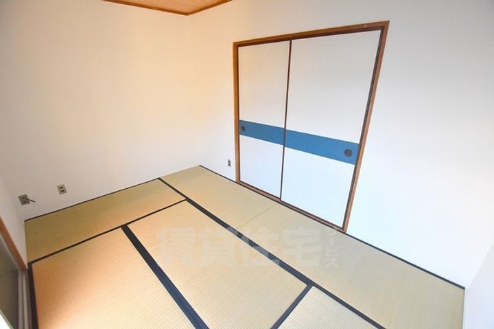 安田ハイツの寝室