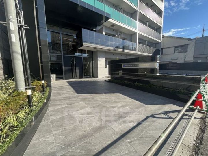 大阪府大阪市都島区都島北通1丁目の賃貸マンションの玄関