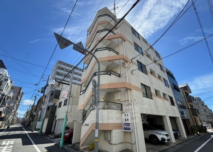 ドミール大田の外観