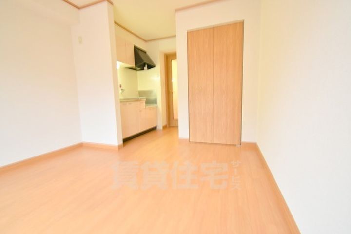 滋賀県守山市立入町の賃貸アパートの居間