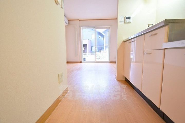 滋賀県守山市立入町の賃貸アパートのキッチン