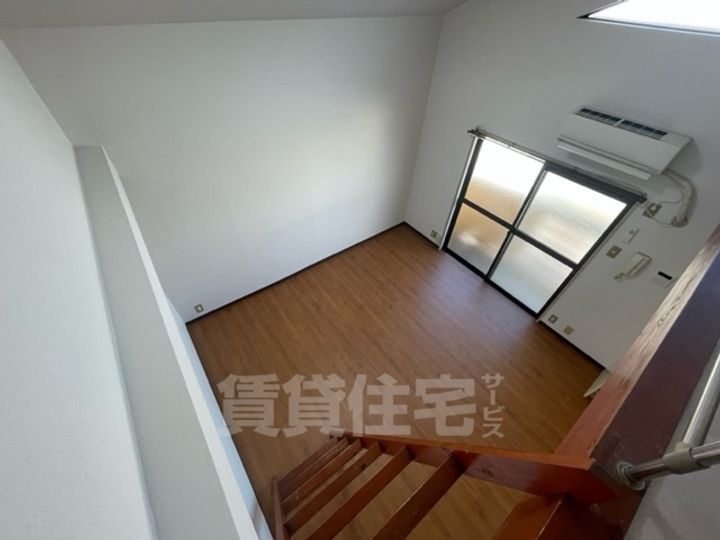 ロイヤル鳳2番館310の内装