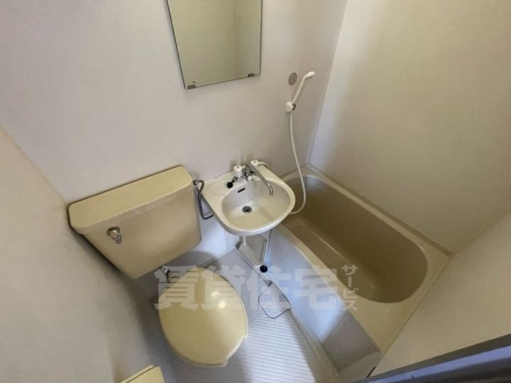 ロイヤル鳳2番館310の内装