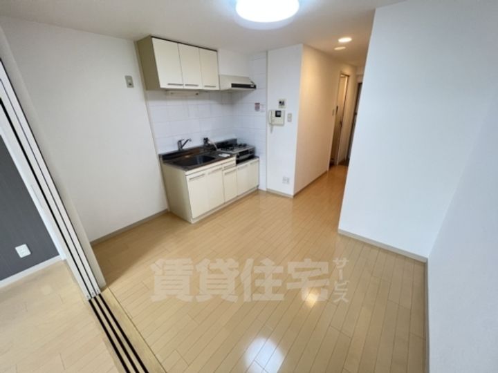 大阪府堺市北区長曽根町の賃貸マンションの居間