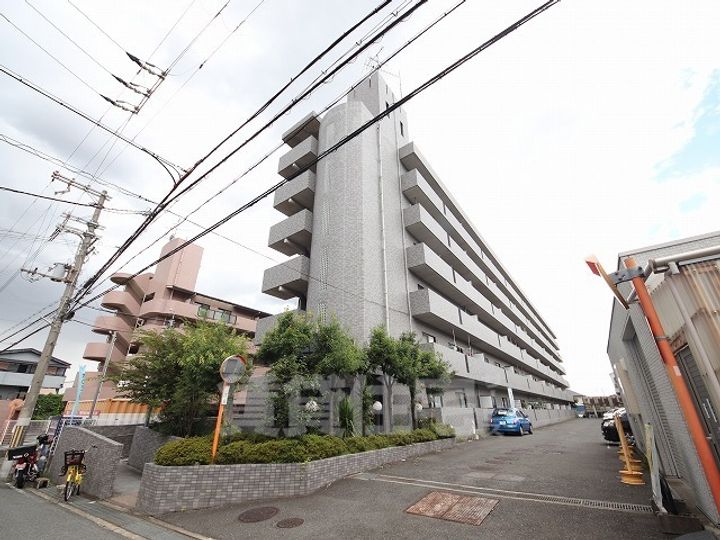 コンフォートグリーンの外観