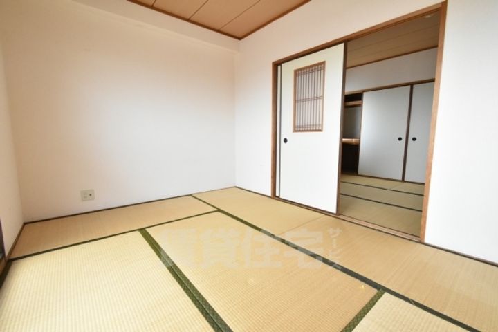 エンデバー高石の寝室