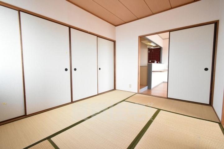 エンデバー高石の寝室