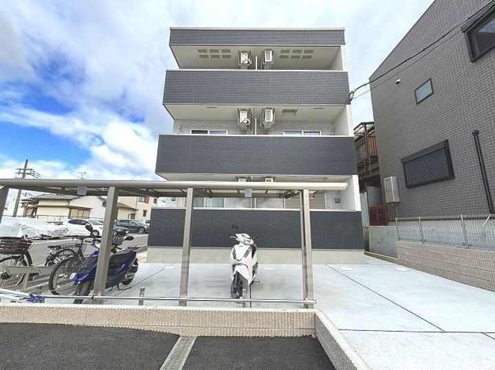 大阪府東大阪市額田町の賃貸アパートの外観