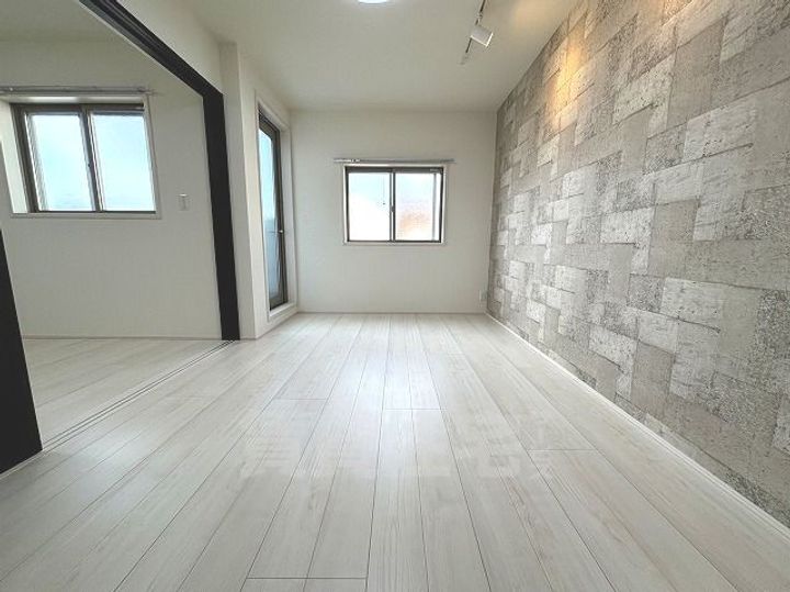 大阪府東大阪市額田町の賃貸アパートの居間