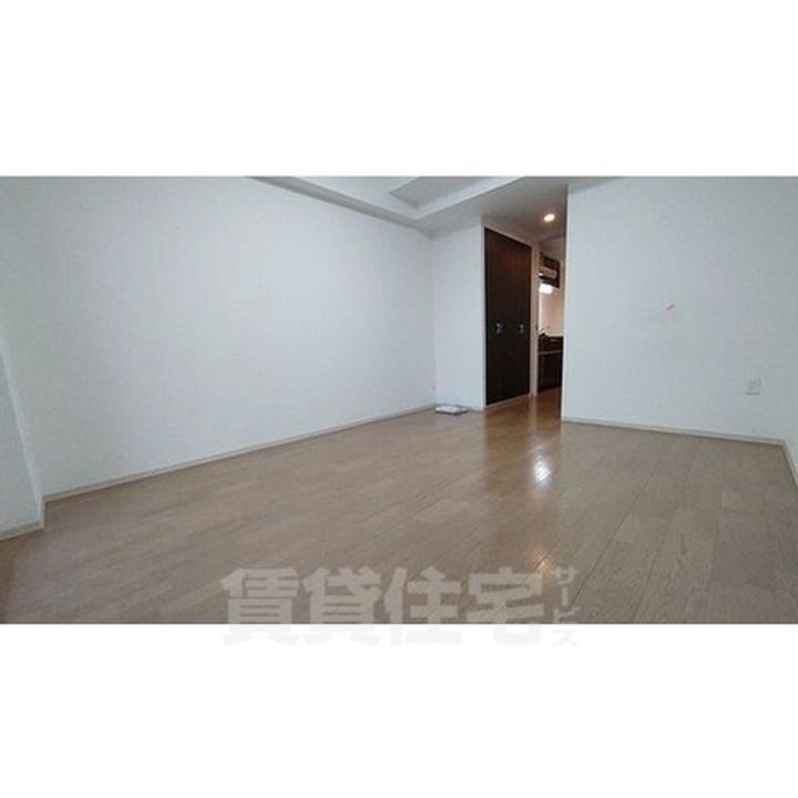 愛知県名古屋市西区那古野2丁目(マンション)の賃貸物件の居間