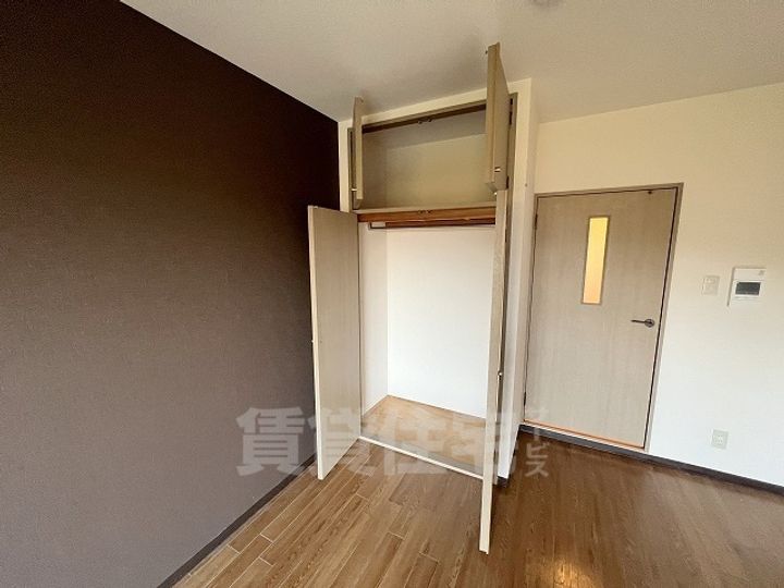 滋賀県草津市野路東3丁目の賃貸マンションの内装