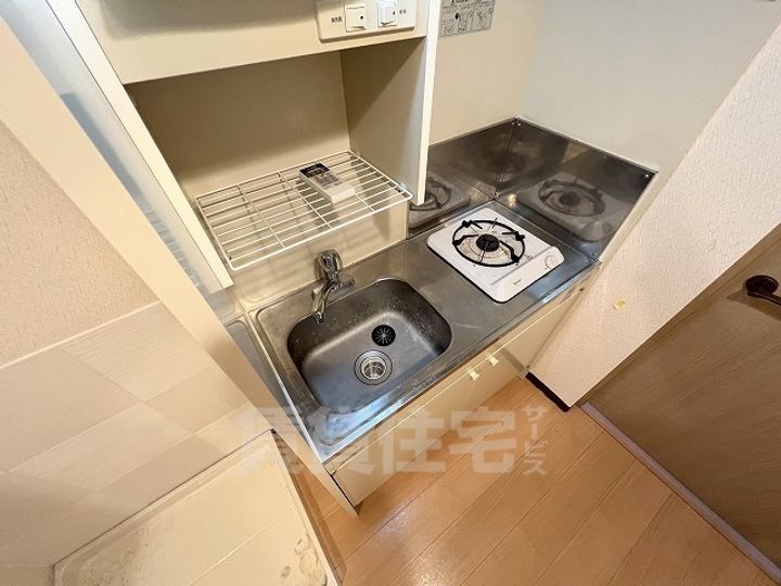 滋賀県草津市野路東3丁目の賃貸マンションのキッチン