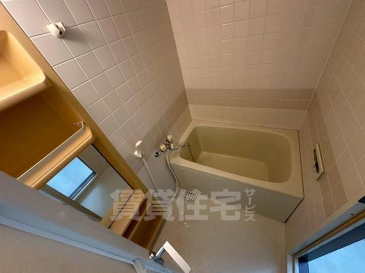 大阪府豊中市永楽荘4丁目の賃貸マンションの風呂