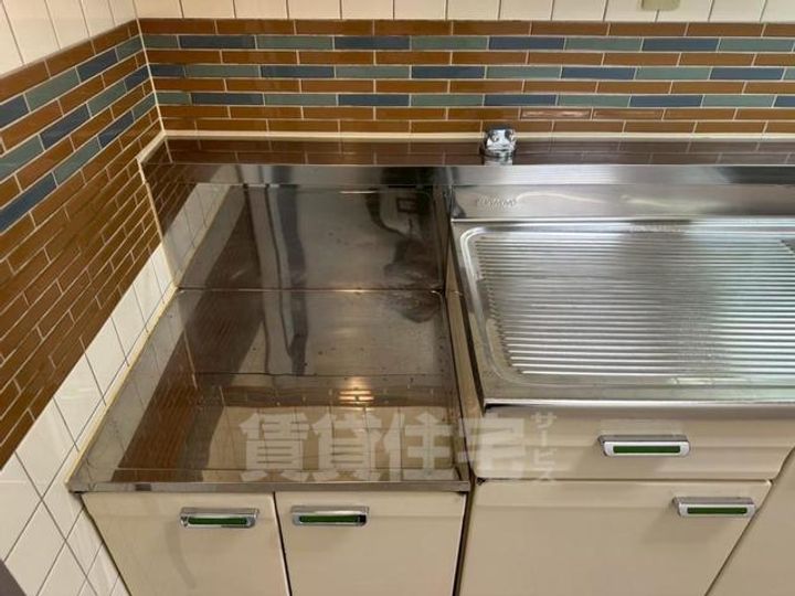 大阪府豊中市永楽荘4丁目の賃貸マンションのキッチン