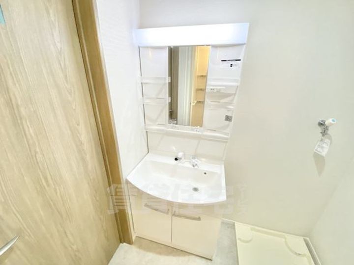 大阪府茨木市水尾1丁目の賃貸アパートの内装