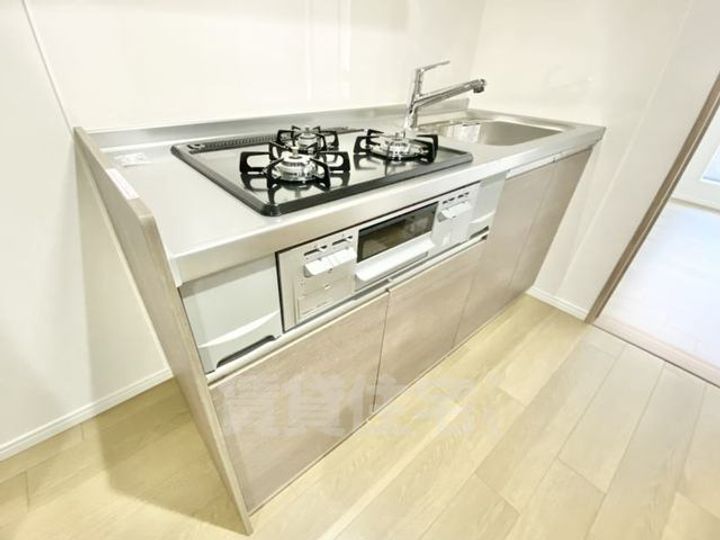 大阪府茨木市水尾1丁目の賃貸アパートのキッチン