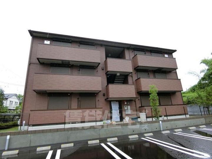 Ribera SquareA棟の外観