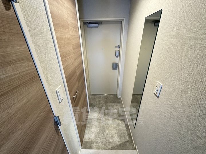 フレンシア西宮北口の玄関