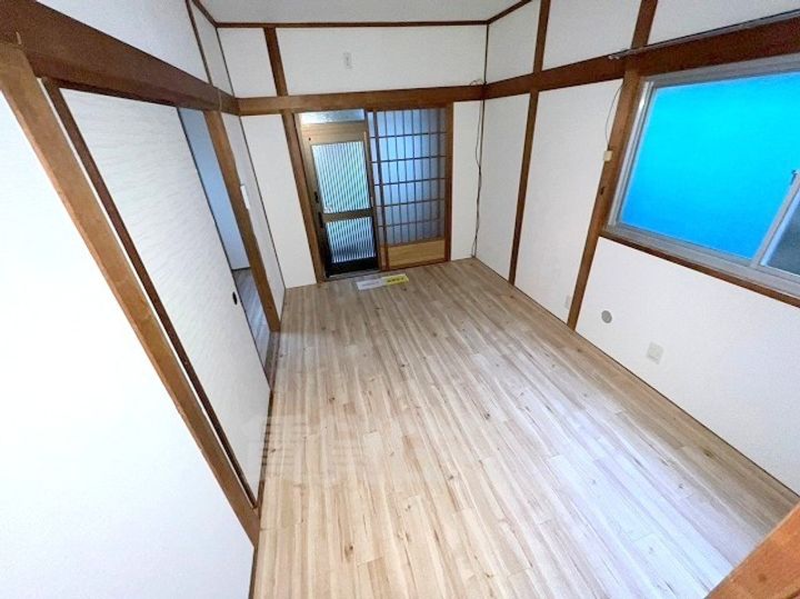 大阪府八尾市久宝園3丁目(一戸建)の賃貸物件の居間