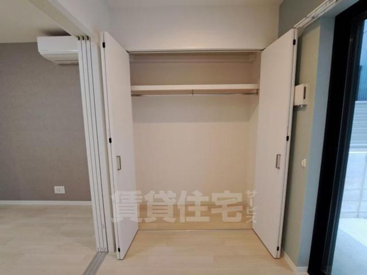 大阪府豊中市豊南町南1丁目の賃貸マンションの内装