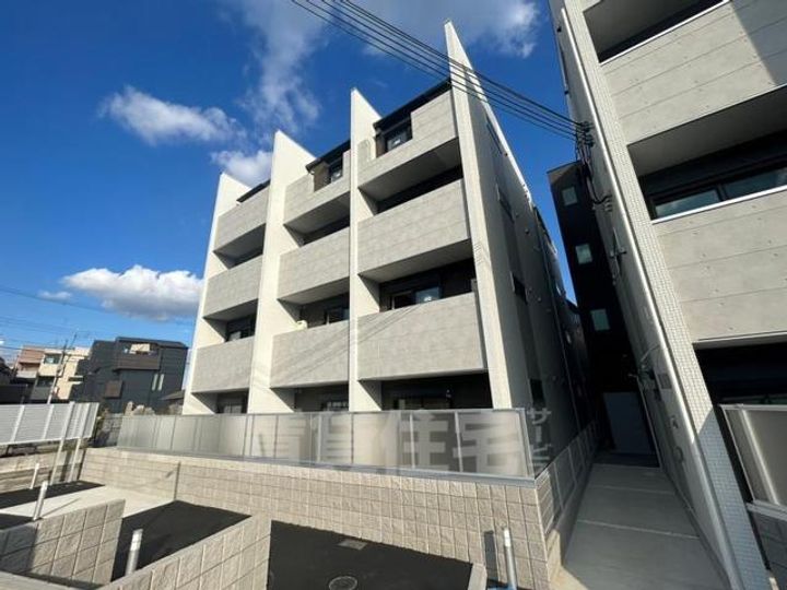 大阪府豊中市豊南町南1丁目の賃貸マンションの外観