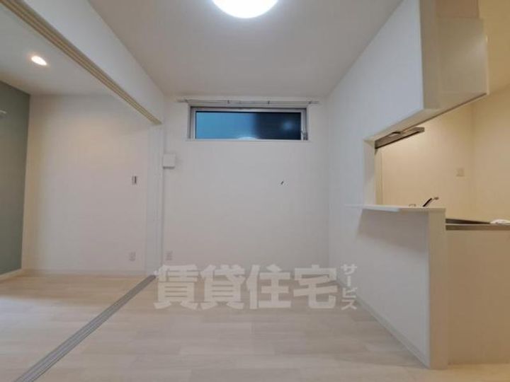 大阪府豊中市豊南町南1丁目の賃貸マンションの居間