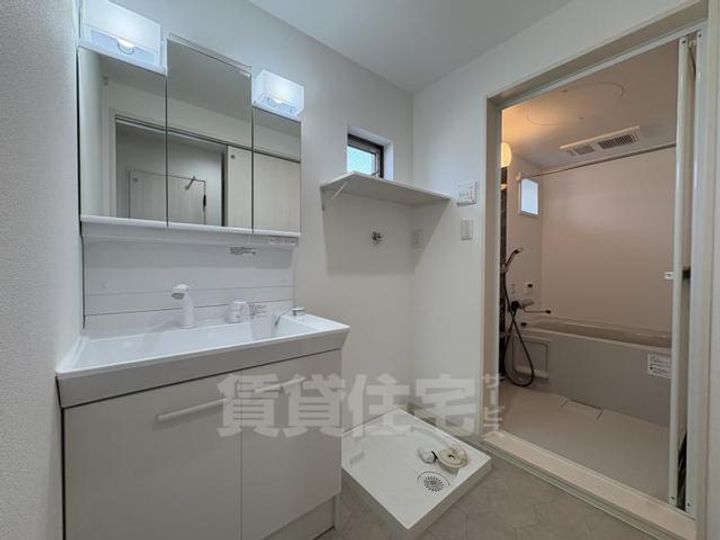 大阪府門真市野里町の賃貸アパートの内装