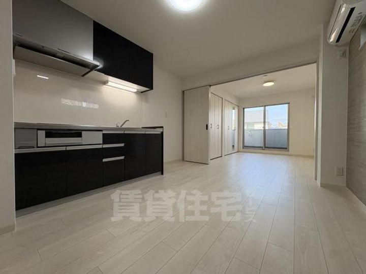 大阪府門真市野里町の賃貸アパートの居間