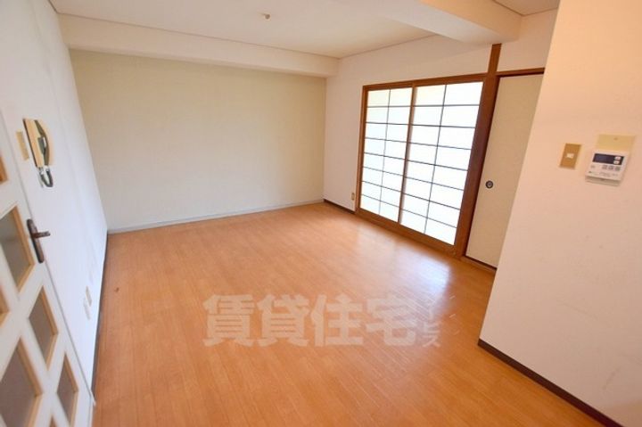 グランドハイツ杉田1の内装