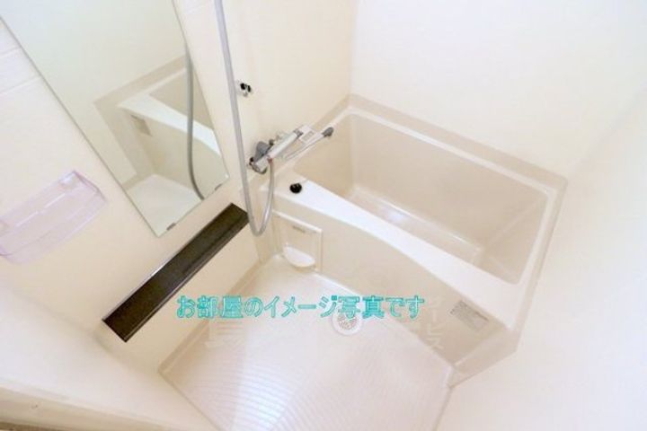 プレサンスTHEKYOTO新町通の風呂
