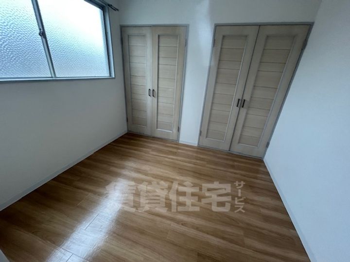 ラウンド2大儀の寝室