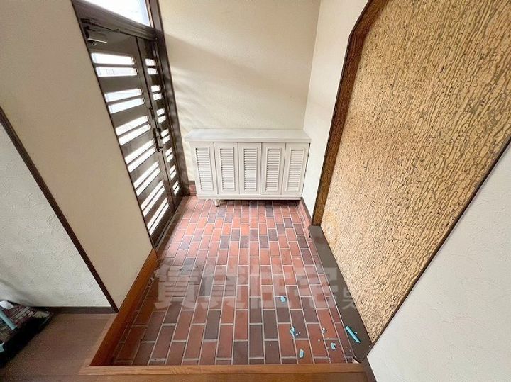 大阪府羽曳野市野(一戸建)の賃貸物件の玄関