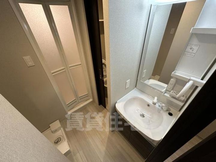 シロハイヌ尼崎中央405の内装