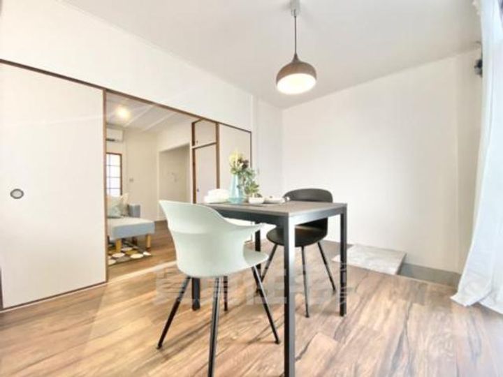 大阪府茨木市北春日丘3丁目の賃貸マンションの内装